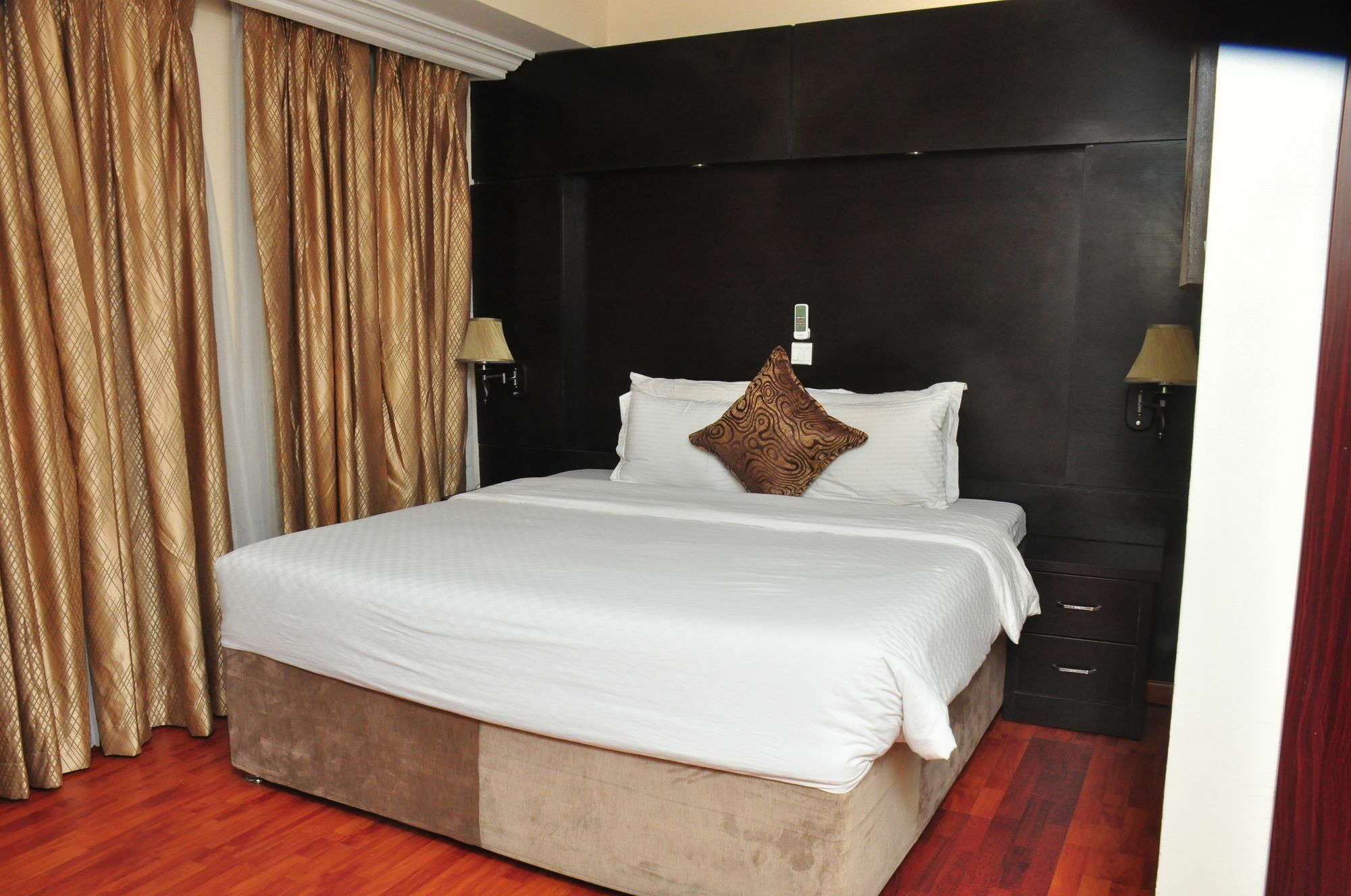 Citiheight Hotel Ikeja Kültér fotó